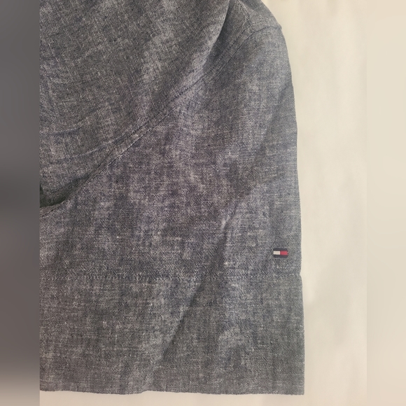 Short Sleeve Button Down Gray Shirt Top Size M Tommy Hilfiger - Picture 4 of 6
